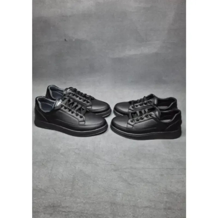 کفش مردانه ونس سفید دور دوخت زیره سبک نرم و طبی
